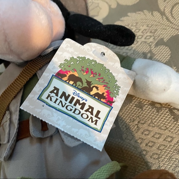 Walt Disney World Safari Goofy Plush Figure - Picture 5 of 6